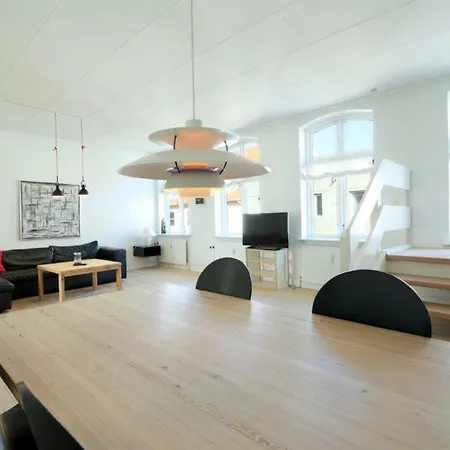 Kongensgade Apartment *